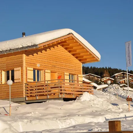 Holiday home Holiday Home Komfort Aclas Maiensaess Resort-1 By Interhome Urmein