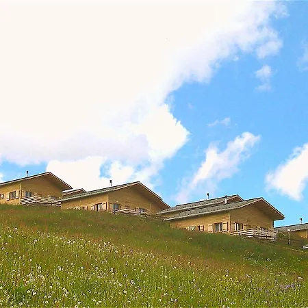 Holiday Home Komfort Aclas Maiensaess Resort-1 By Interhome Holiday home *